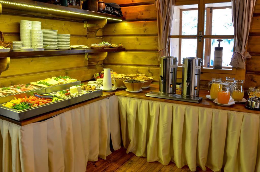 Hotel****Liptovsky Dvor Liptovský Ján Zewnętrze zdjęcie